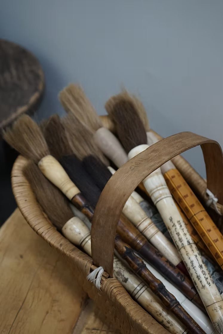 Henri Vintage Brushes