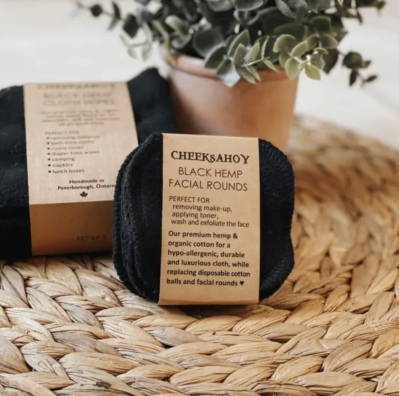 Cheeks Ahoy Black Hemp Facial Rounds